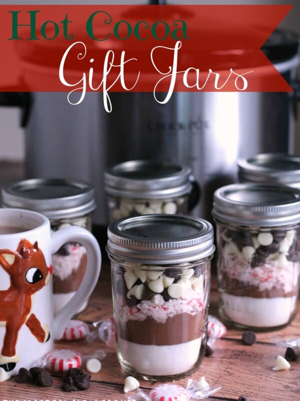 layered hot cocoa mix in glass jars